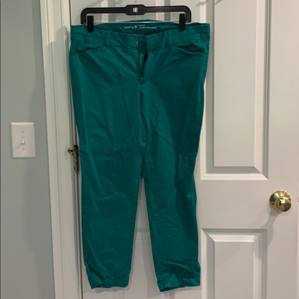 Green skinny pants